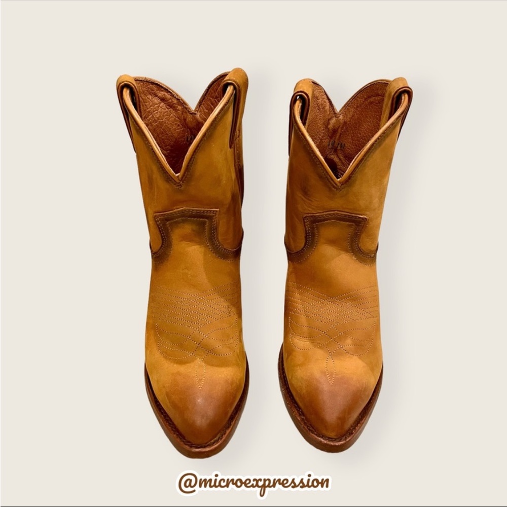 $369 Frye Billy Short Pull On Cognac Brown Leather Southern Cowboy Ankle Boots - Picture 9 of 15